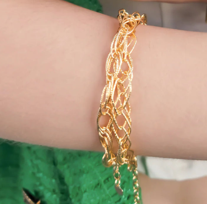 18k Gold Textured Bracelet